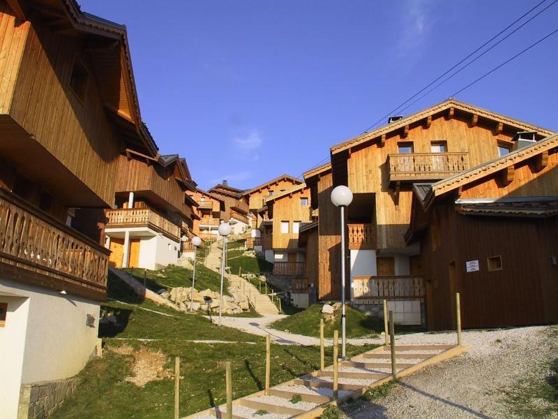 Madame Vacances Les Chalets Du Praz Ла-Плань Екстер'єр фото