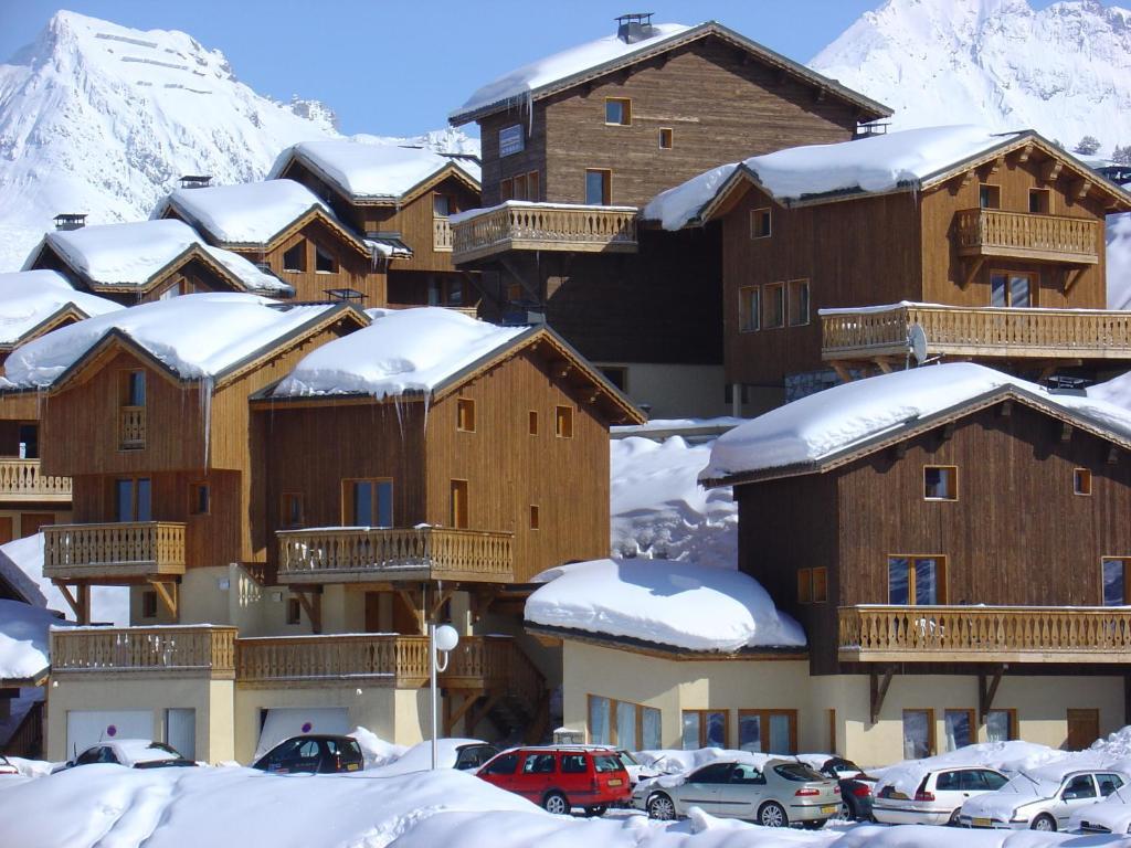 Madame Vacances Les Chalets Du Praz Ла-Плань Екстер'єр фото